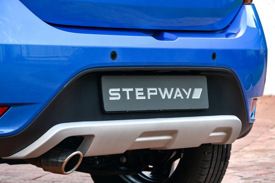 Детали экстерьера Renault Sandero Stepway 2017 года  (ZA) (фото 10 из 14)